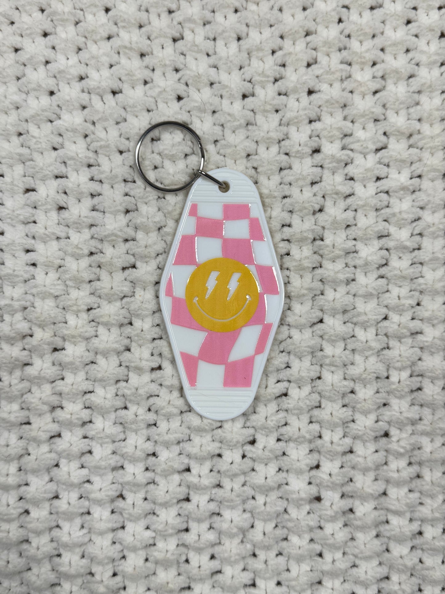 White Keychain - Lightning Smiley Checkered Design